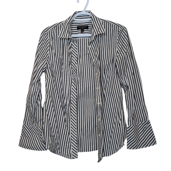 Banana Republic Black & White Striped Button Down Tailored Fit Flare Wrist Sz 6 - Picture 2 of 8